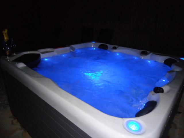 Holiday Home Istra With Jacuzzi Medulin Dış mekan fotoğraf