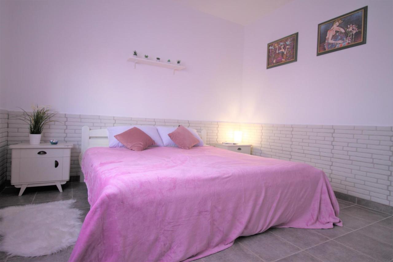Holiday Home Istra With Jacuzzi Medulin Dış mekan fotoğraf